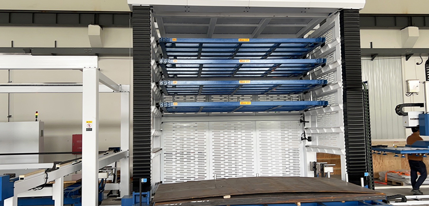 อุปกรณ์แผ่นโลหะ