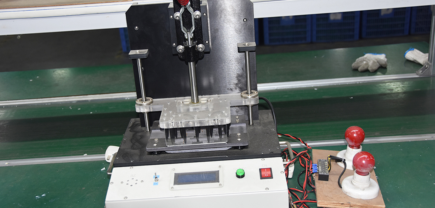 อุปกรณ์การผลิตโคมไฟ