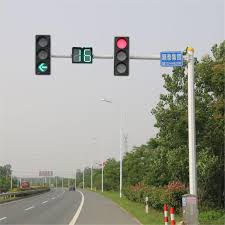 เสาไฟจราจรรูปตัว F เสาไฟจราจรรูปตัว F