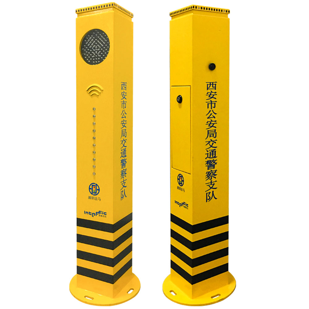 เสาไฟคนเดินถนน