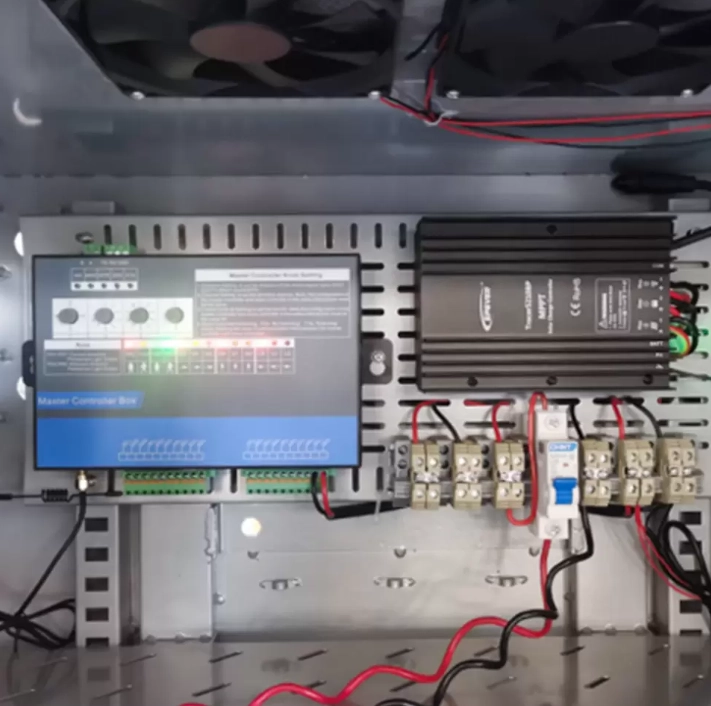 ตัวควบคุมสัญญาณไฟจราจรไร้สาย ตัวควบคุมสัญญาณไฟจราจรไร้สาย